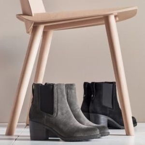 Sam Edelman Hanley Suede Chelsea Boot